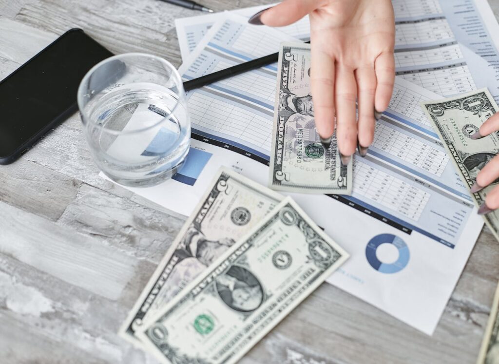 Digital Financial Marketing Guide for Maximum ROI
