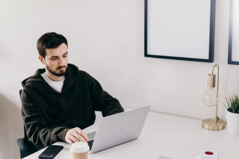 The Ultimate Personal Finance Guide for Beginners in 2026
