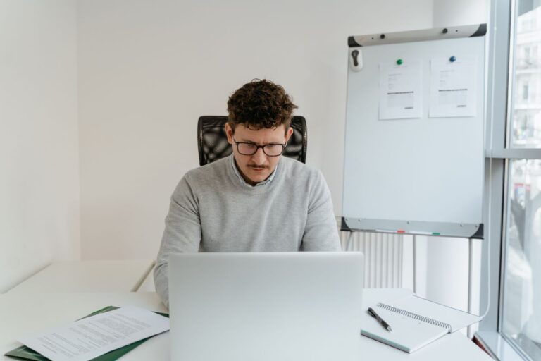 Top Personal Finance Habits That Can Transform Your Financial