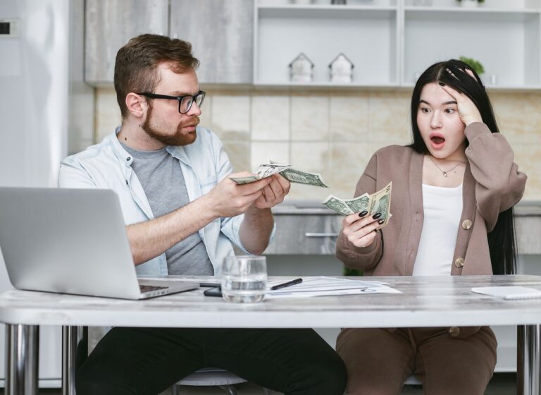 Financial Freedom: 10 Proven Strategies to Build Wealth and Retire