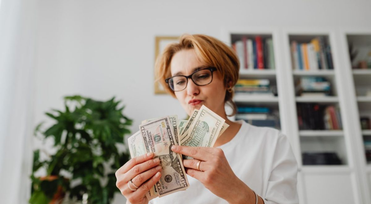 Complete Financial Planning Guide to Resolve Financial Challenges