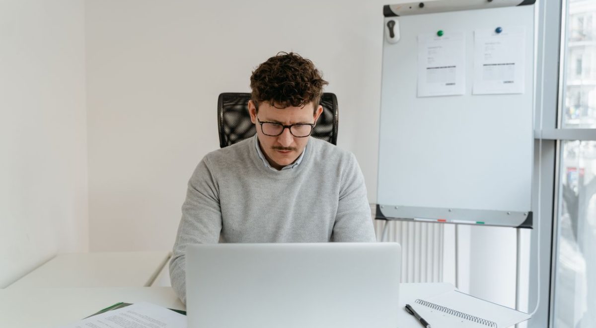Top Personal Finance Habits That Can Transform Your Financial